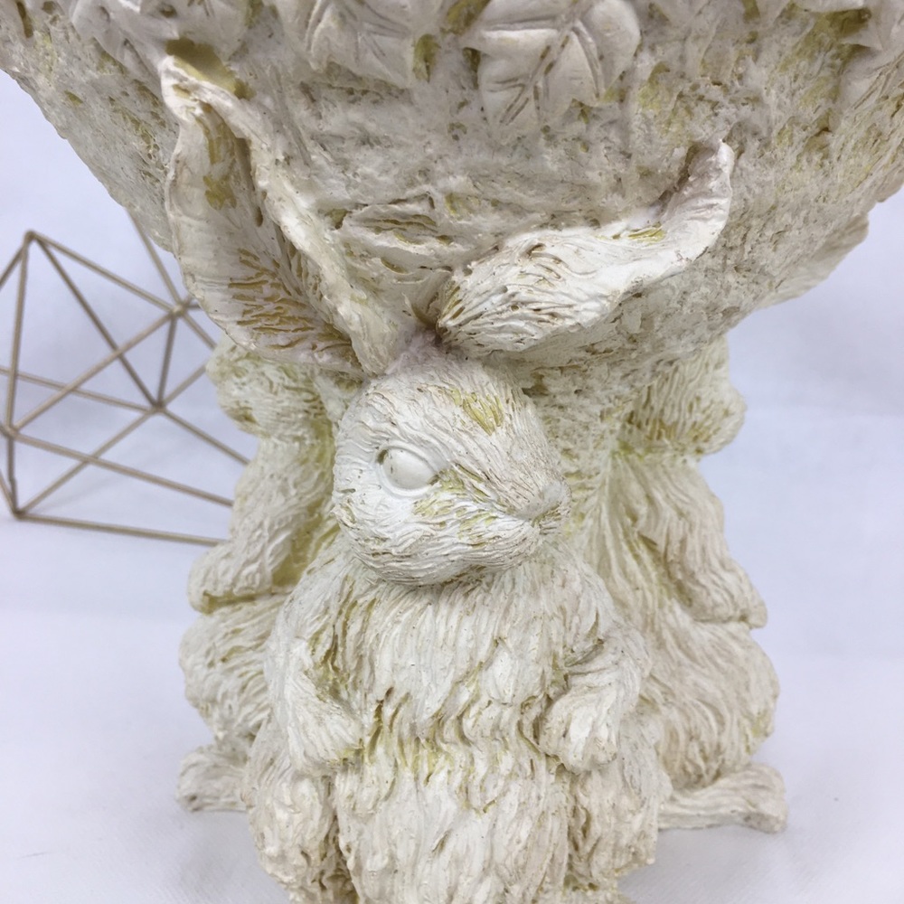 Sculpted Rabbit Bowl - Picture 5 of 7